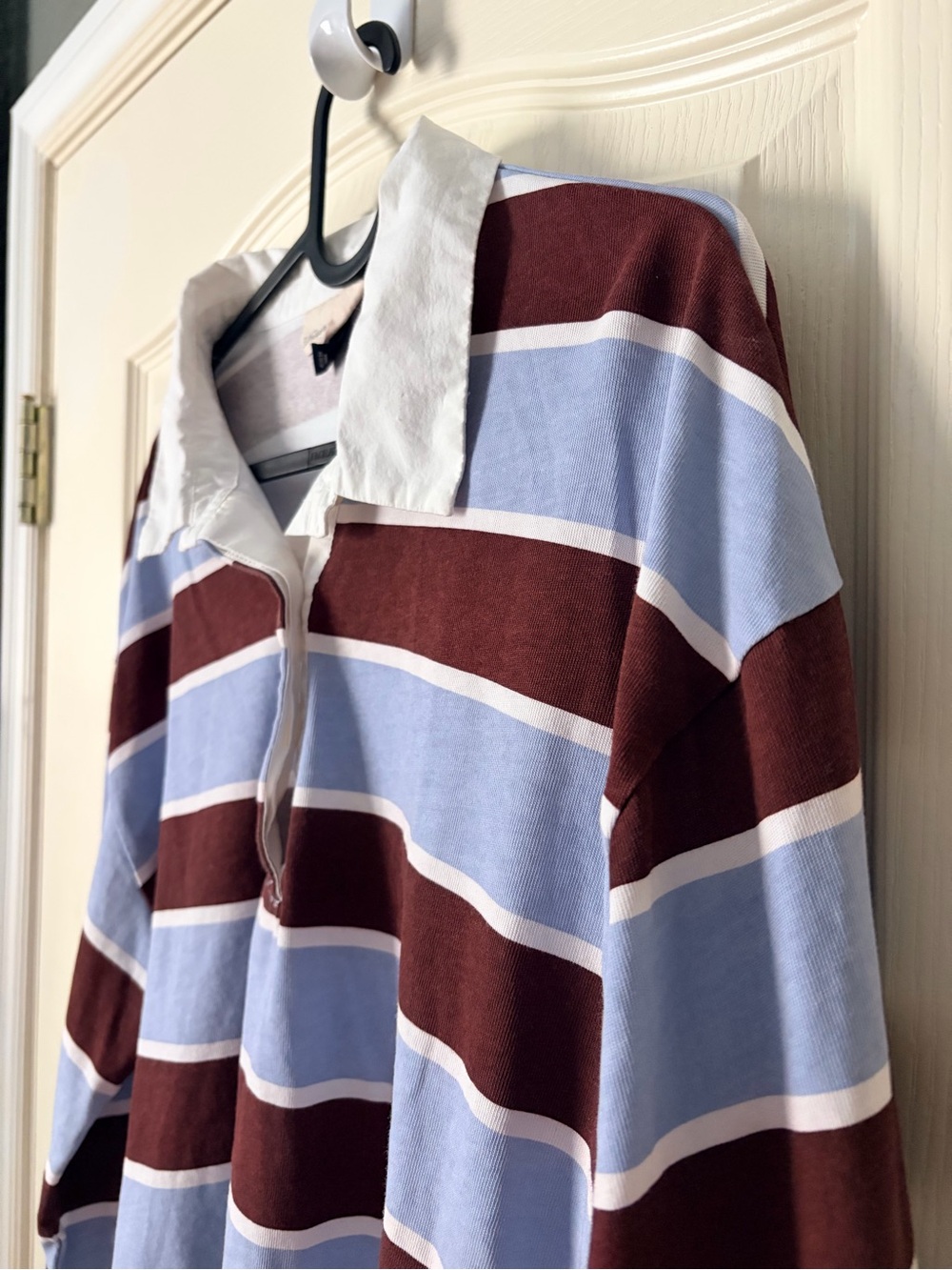 Universal Thread Striped Rugby Polo Cropped Top, Size Large - Picture 3 of 9